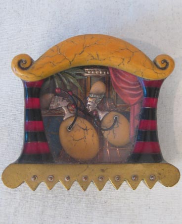Front of brooch