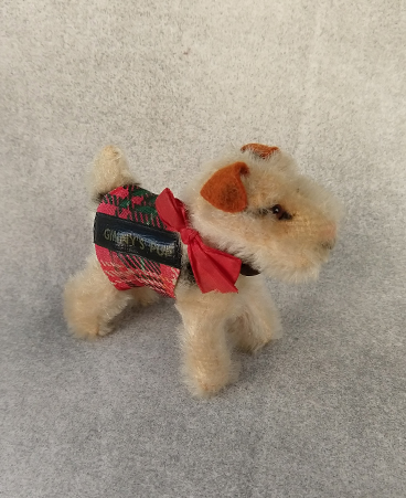 Time period Steiff fox terrier identical to the Ginny dog as issued with blanket $115.00