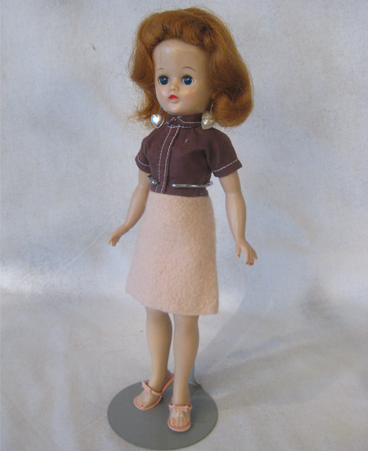 1957 Jill in brown dress
