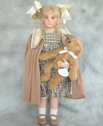 Vinyl Carinai with Mohair Bear