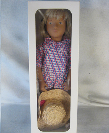 Boxed Harlequin with guitar doll