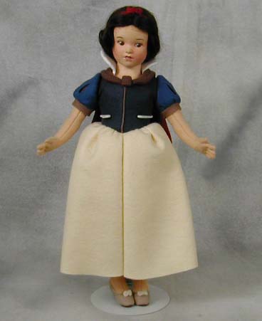 R. John Wright's Snow White