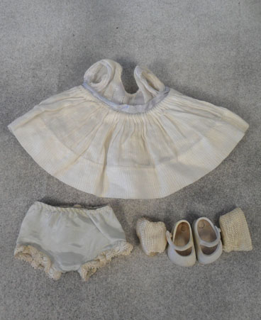 Ginny blue and white dress with accessories